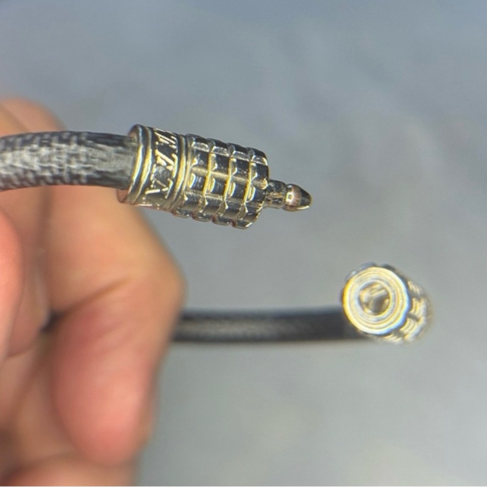 Louis Vuitton Black and Silver Men’s Bracelet - Picture 6 of 6